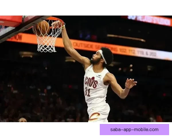 米切尔谈哈登吸引防守压力 艾伦缺阵让莫布利承受巨大压力