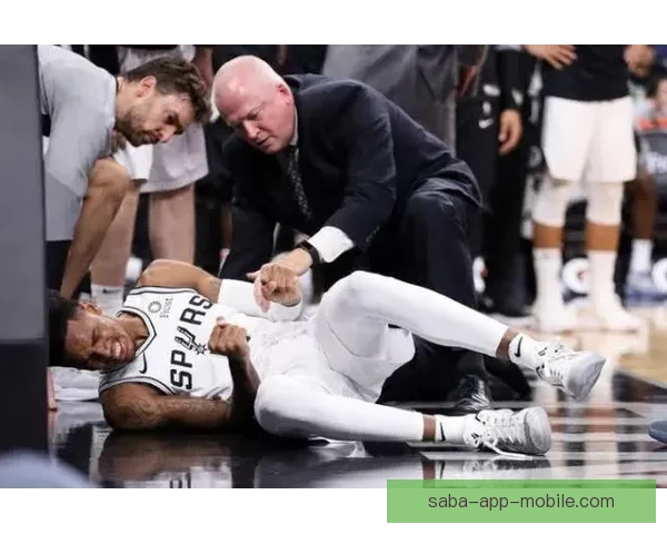 穆迪重伤让人惋惜伤前已展现生涯巅峰归来能否恢复巅峰状态